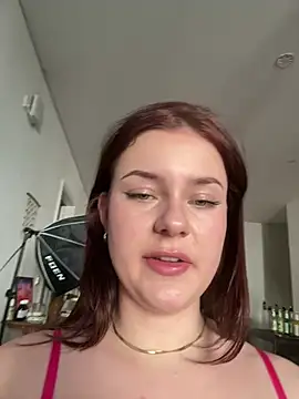 MaribelRiver online show from May 24, 2026, 3:34 pm