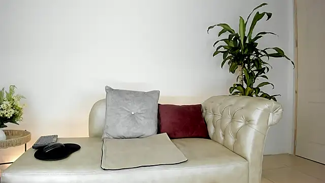 Jentokio online show from April 22, 2026, 11:11 pm