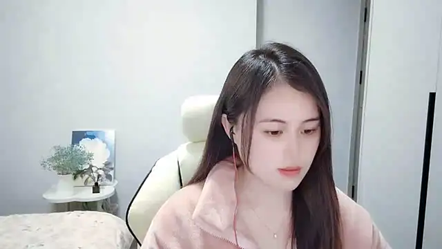 Snapshot of Wofeifei-baby chatting on February 25, 2025, 3:42 pm Wofeifei-baby online show from February 25, 2025, 3:42 pm