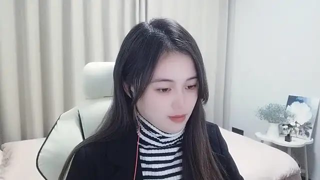 Snapshot of Wofeifei-baby chatting on December 13, 2024, 3:32 pm Wofeifei-baby online show from December 13, 2024, 3:32 pm