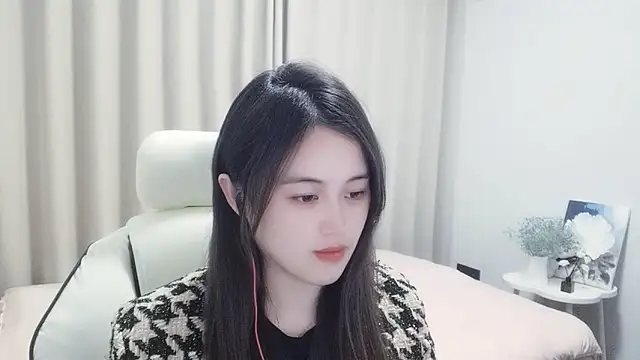 Snapshot of Wofeifei-baby chatting on December 7, 2024, 3:58 pm Wofeifei-baby online show from December 7, 2024, 3:58 pm