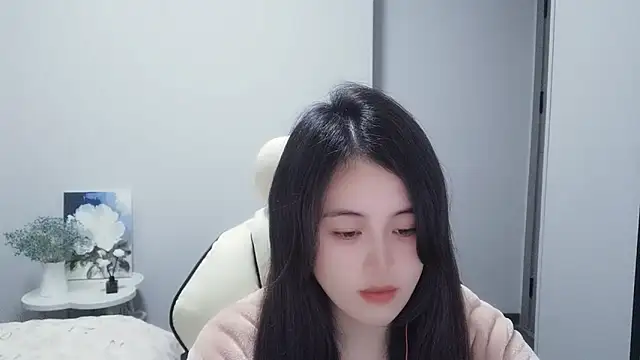 Snapshot of Wofeifei-baby chatting on January 14, 2025, 3:47 pm Wofeifei-baby online show from January 14, 2025, 3:47 pm