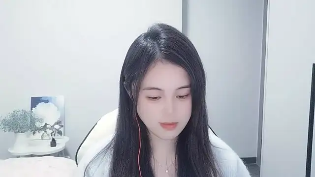 Snapshot of Wofeifei-baby chatting on January 1, 2025, 3:35 pm Wofeifei-baby online show from January 1, 2025, 3:35 pm