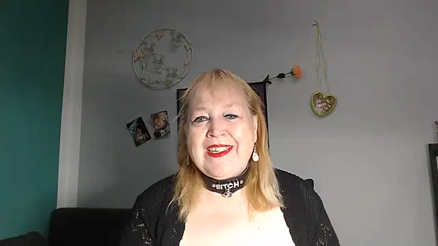 Blasflittchen online show from June 14, 2026, 9:54 am
