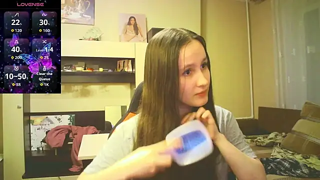 babywaifu online show from October 5, 2025, 3:52 am