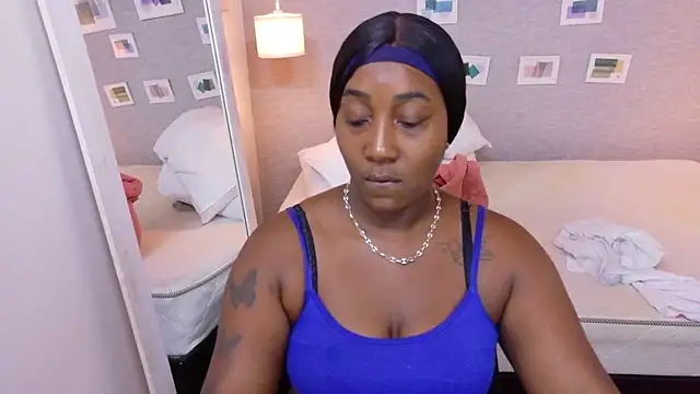 Snapshot of kiara_evanss chatting on January 8, 2026, 8:37 pm kiara evanss online show from January 8, 2026, 8:37 pm