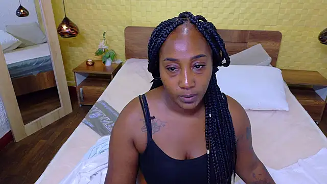 Snapshot of kiara_evanss chatting on November 7, 2025, 8:24 pm kiara evanss online show from November 7, 2025, 8:24 pm