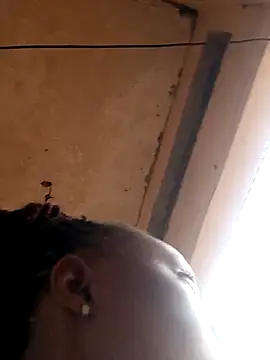 pretty amaal online show from February 21, 2025, 4:18 am