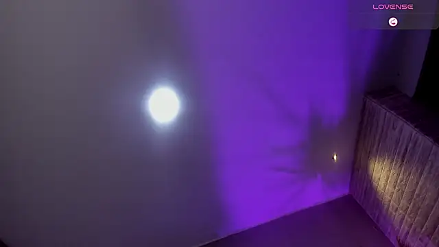 Snapshot of emma__smith1 chatting on February 5, 2026, 11:06 am emma smith1 online show from February 5, 2026, 11:06 am