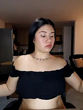 Snapshot of tara20_ chatting on October 3, 2025, 3:20 am tara20  online show from October 3, 2025, 3:20 am