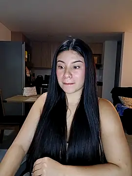 Snapshot of tara20_ chatting on October 5, 2025, 7:21 am tara20  online show from October 5, 2025, 7:21 am