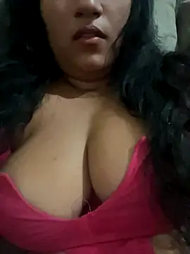 moreninhasaffa online show from September 18, 2025, 10:57 pm