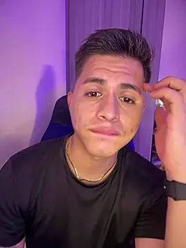 Niicky1  online show from April 28, 2026, 2:54 pm