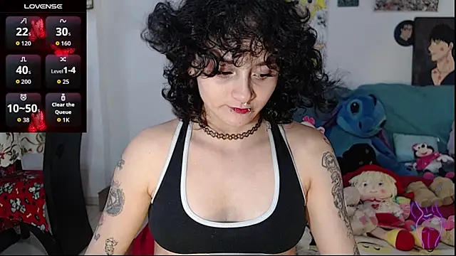 Snapshot of kitty22_ chatting on November 26, 2025, 1:33 pm kitty22 online show from November 26, 2025, 1:33 pm