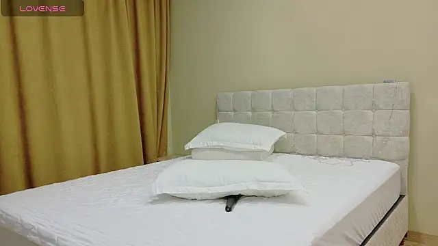 Snapshot of Linajill chatting on December 21, 2025, 4:25 am Linajill online show from December 21, 2025, 4:25 am