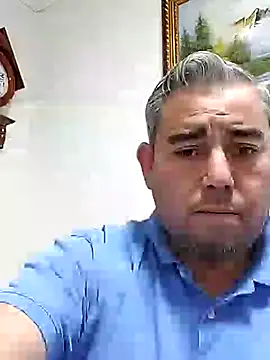 Snapshot of Manolete007x chatting on March 23, 2025, 12:15 am Manolete007x online show from March 23, 2025, 12:15 am