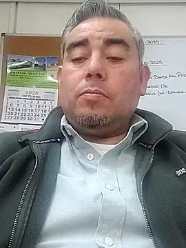 Snapshot of Manolete007x chatting on October 30, 2025, 10:39 pm Manolete007x online show from October 30, 2025, 10:39 pm