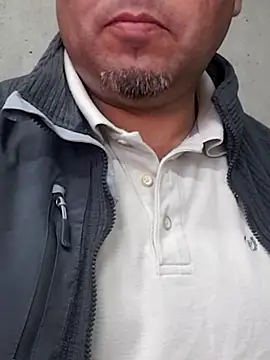 Manolete007x online show from March 23, 2026, 5:02 pm