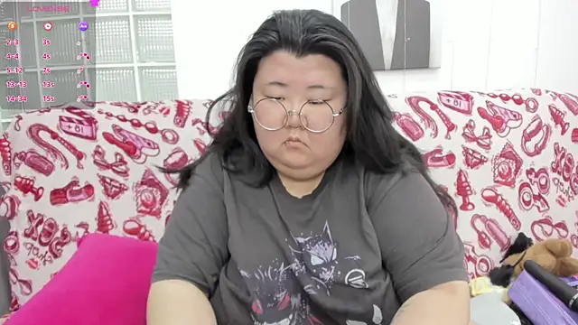 Snapshot of Nadine_asian chatting on July 10, 2026, 8:03 am Nadine asian online show from July 10, 2026, 8:03 am