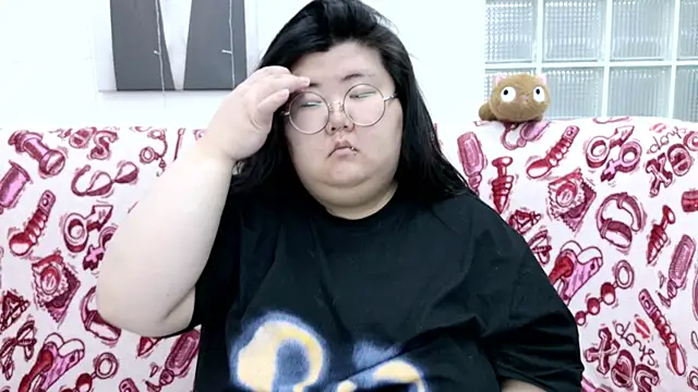 Nadine asian online show from April 9, 2026, 3:08 am