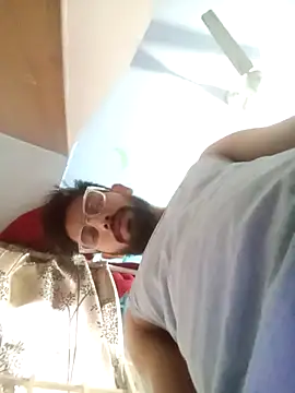 Snapshot of snigdha25 chatting on November 28, 2025, 12:05 pm snigdha25 online show from November 28, 2025, 12:05 pm