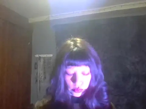 Snapshot of Fo0xybby chatting on May 15, 2026, 11:47 pm Fo0xybby online show from May 15, 2026, 11:47 pm