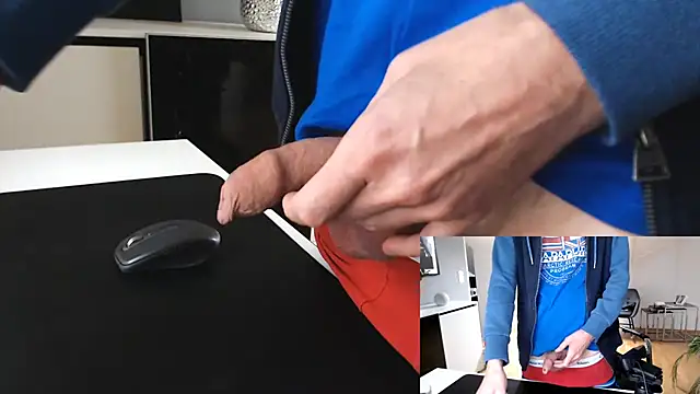 sperma tributes online show from September 30, 2025, 7:14 am