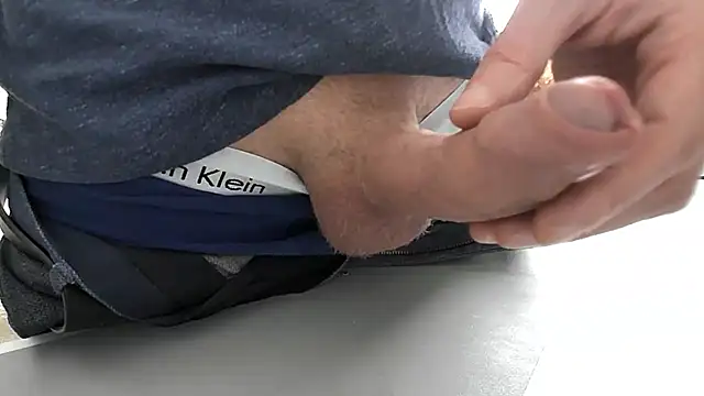 sperma tributes online show from October 10, 2025, 8:48 am