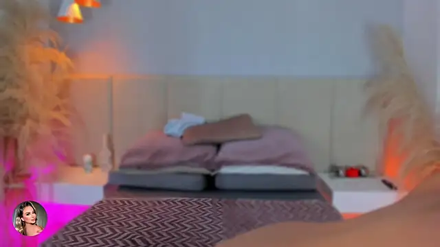 Snapshot of sofia_pamela chatting on February 17, 2026, 7:22 pm sofia pamela online show from February 17, 2026, 7:22 pm