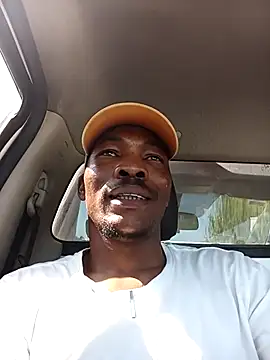 Snapshot of Ngamla123 chatting on October 28, 2025, 1:21 pm Ngamla123 online show from October 28, 2025, 1:21 pm