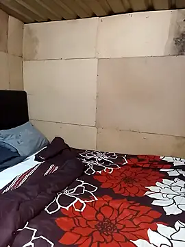 Snapshot of Ngamla123 chatting on November 3, 2025, 7:39 pm Ngamla123 online show from November 3, 2025, 7:39 pm