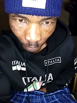 Snapshot of Ngamla123 chatting on November 15, 2025, 7:07 pm Ngamla123 online show from November 15, 2025, 7:07 pm