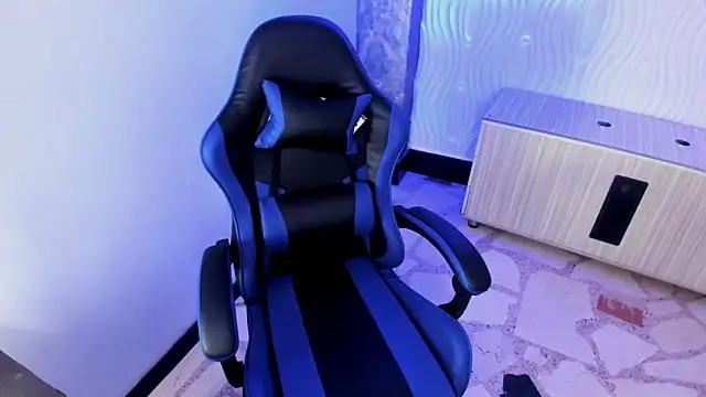 sara winehouse1 online show from February 6, 2026, 7:21 pm