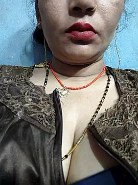 Snapshot of Ritasingh-0461 chatting on March 12, 2026, 1:33 am Ritasingh-0461 online show from March 12, 2026, 1:33 am