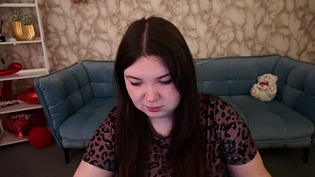 RosieMoons online show from February 24, 2026, 8:21 pm