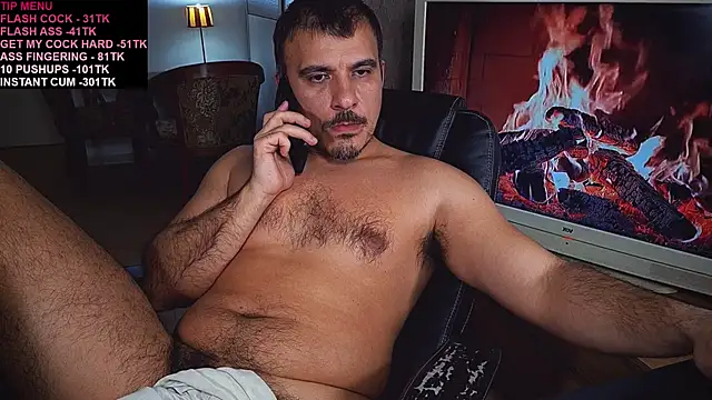 Snapshot of officeman7 chatting on February 17, 2025, 7:55 pm officeman7 online show from February 17, 2025, 7:55 pm