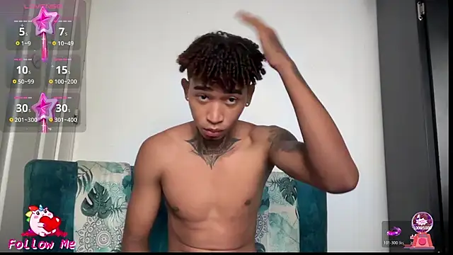 Snapshot of sexy_blacks_ chatting on November 26, 2025, 12:05 pm sexy blacks online show from November 26, 2025, 12:05 pm