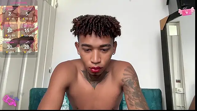 Snapshot of sexy_blacks_ chatting on October 20, 2025, 12:49 pm sexy blacks online show from October 20, 2025, 12:49 pm