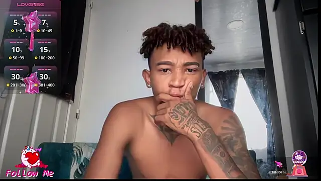 Snapshot of sexy_blacks_ chatting on November 15, 2025, 11:58 am sexy blacks online show from November 15, 2025, 11:58 am