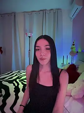 ShannonShanny online show from December 19, 2025, 7:27 pm