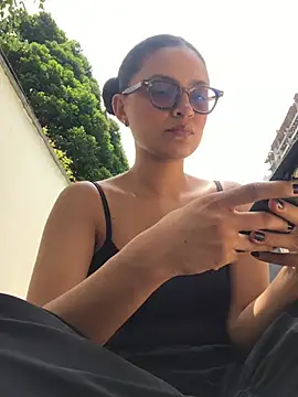 Snapshot of Gia_Mazzon chatting on June 25, 2026, 5:29 pm Gia Mazzon online show from June 25, 2026, 5:29 pm