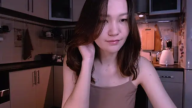 Kelly Yon online show from November 27, 2025, 5:52 am