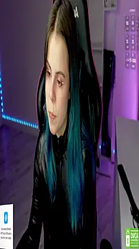 Snapshot of Latex_Kitty chatting on December 18, 2025, 2:32 pm Latex Kitty online show from December 18, 2025, 2:32 pm