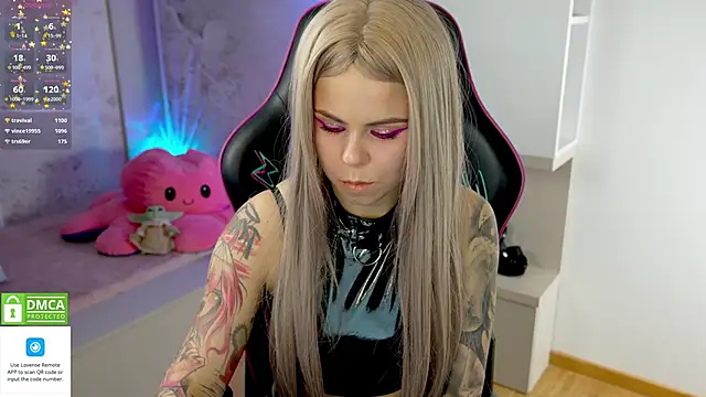 Snapshot of Latex_Kitty chatting on March 21, 2025, 8:29 pm Latex Kitty online show from March 21, 2025, 8:29 pm