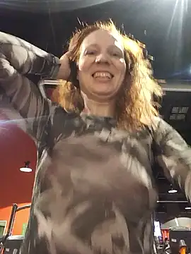 Exhibitionsplit online show from March 27, 2026, 10:54 pm