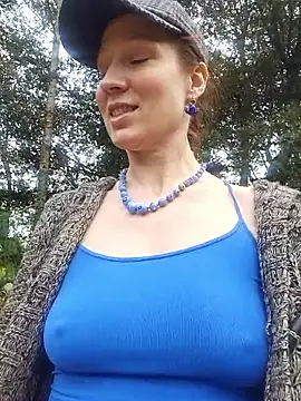 Exhibitionsplit online show from February 27, 2026, 4:07 pm