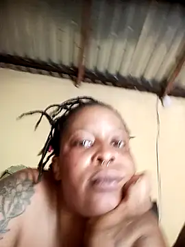 Snapshot of SA-SQUIRTER29 chatting on January 19, 2025, 12:06 pm SA-SQUIRTER29 online show from January 19, 2025, 12:06 pm