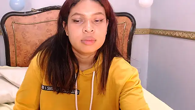 Snapshot of Naomi_Tylers chatting on February 23, 2025, 12:16 pm Naomi Tylers online show from February 23, 2025, 12:16 pm