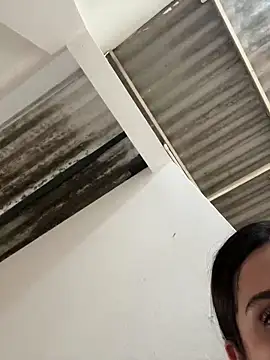 Snapshot of violet-333 chatting on February 26, 2025, 9:31 pm violet-333 online show from February 26, 2025, 9:31 pm