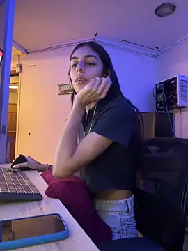 cristel 17 online show from December 28, 2024, 9:40 pm